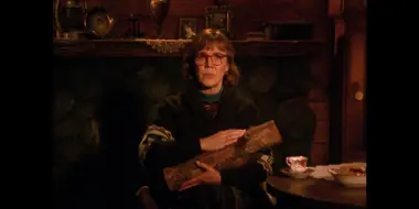 Log Lady Introduction - S01E04