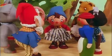 Noddy Borrows Some Trousers