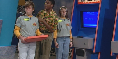 Nickelodeon Arcade - Season 1 - Chris & Jennifer vs. Jeremy & Tasha