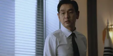 Jin Jung Tracks Prosecutor Oh