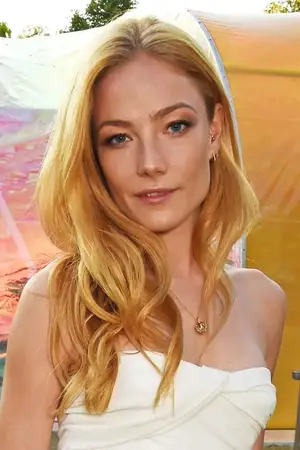 Clara Paget