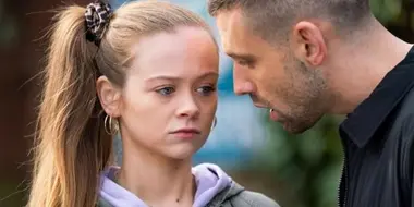 #Hollyoaks