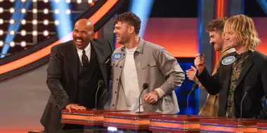 The Chainsmokers vs 5 Seconds of Summer and Boris Kodjoe & Nicole Ari Parker vs Roselyn Sanchez & Eric Winter