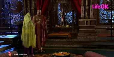 Lakshmi appears before Daksh