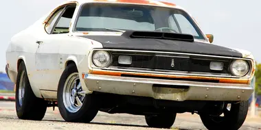 Farm-Find Rescue! Plymouth Duster Big-Block Swap