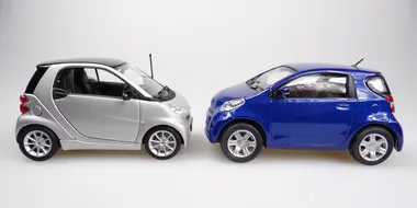 The Smart Fortwo vs the Toyota IQ (2012 Video)