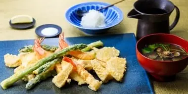 Authentic Japanese Cooking: Early Summer Tempura