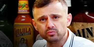 Gary Vaynerchuk Tests His Mental Toughness While Eating Spicy Wings