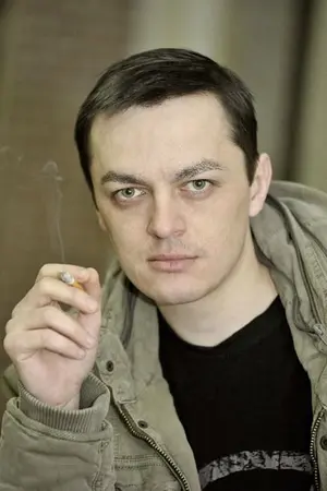 Damir Sukhov