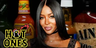 Naomi Campbell Almost Faints While Eating Spicy Wings