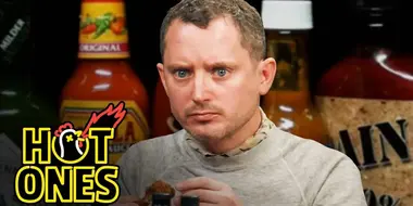 Elijah Wood Tastes the Lava of Mount Doom While Eating Spicy Wings