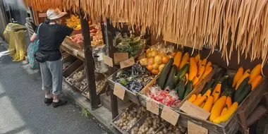 A Heart-Warming Tokyo Veggie Stand