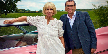 Leslie Ash v Phil Daniels