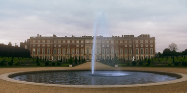 Hampton Court Palace