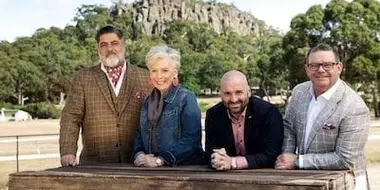 Team Challenge – A Picnic At Hanging Rock with Maggie Beer