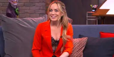 Exclusive interview with LEGENDS OF TOMORROW star Caity Lotz!