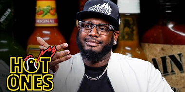 T-Pain Regrets His Life Choices While Eating Spicy Wing