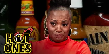 Viola Davis Gives a Master Class While Eating Spicy Wings