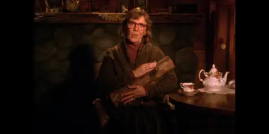 Log Lady Introduction - S02E10