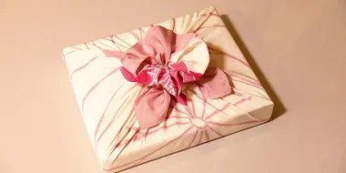 Furoshiki: Wrapping Cloths