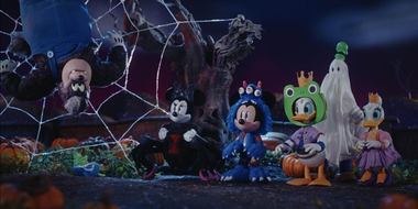 Minnie's Creepy-Crawly Tale