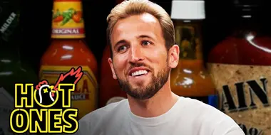 Harry Kane Takes One for the Team While Eating Spicy Wings
