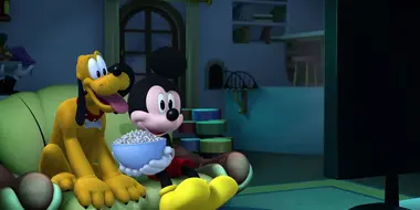 Mickey's Spooky Movie Night