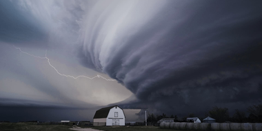 Tornado Warning: Survive Nature's Wildest Winds