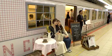 Nishi-Nippon Railroad: Fine Dining on an Even Finer Tourist Train