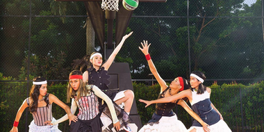 Which Girl Shoots a Glam Dunk?