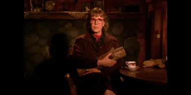 Log Lady Introduction - S02E02