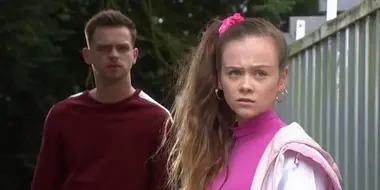 #Hollyoaks