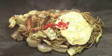 Okonomiyaki Set Meal and Plain Kushikatsu of Bishoen, Osaka