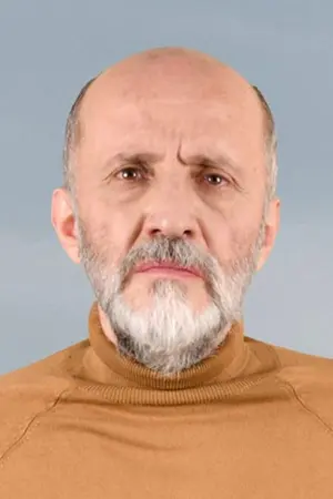 Manos Vakousis