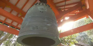 Buddhist Bells of Prayer: A Universe of Sound Cleanses the Heart