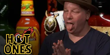 Jeff Ross Gets Roasted by Spicy Wings