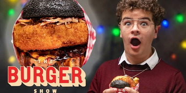 Gaten Matarazzo Makes a 'Stranger Things' Burger