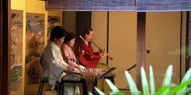 Traditional Musical Instruments: Eternal Tones Waft Through the Ancient Capital