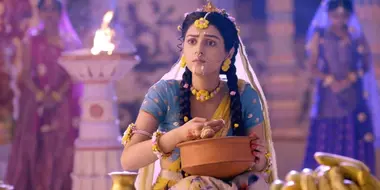 Radha Stuns Her Family