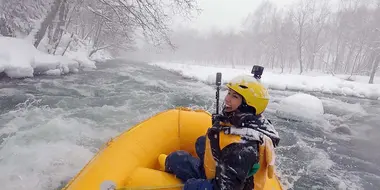 Winter Rafting in the Scenic Sounkyo Gorge