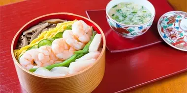 Rika's TOKYO CUISINE: Shrimp Chirashi Sushi