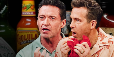 Ryan Reynolds and Hugh Jackman Go Claws Out WHile Eating Spicy Wings