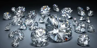 Diamanti, perle e oro