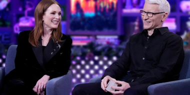 Julianne Moore and Anderson Cooper