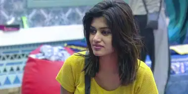 Day 39: Oviya Isolates Herself