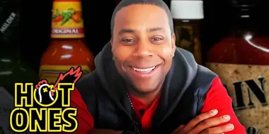 Kenan Thompson Becomes a Card-Carrying Spiceman While Eating Spicy Wings
