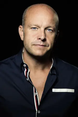 Fredrik Hallgren