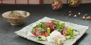 Authentic Japanese Cooking: Cutting Part 1 - Tuna and Squid Sashimi Plate